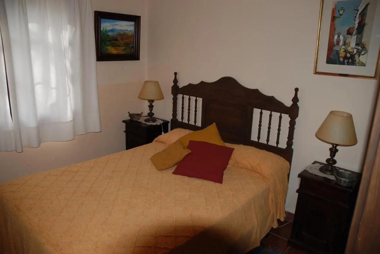 Finca El Pedregal فاليسكيو 0*,  إسبانيا